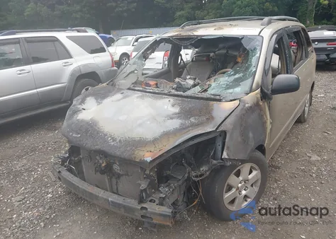 2006 Toyota Sienna Le z USA, uszkodzony, nr VIN 5TDZA23CX6S495755